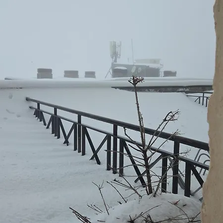 Edificio Serraneu. Sierra Nevada. Granada
