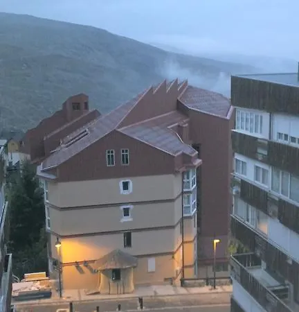 شقة Edificio Serraneu. Sierra Nevada. Granada سْييرا نيفادا