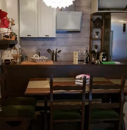 Edificio Serraneu. Sierra Nevada. Granada *