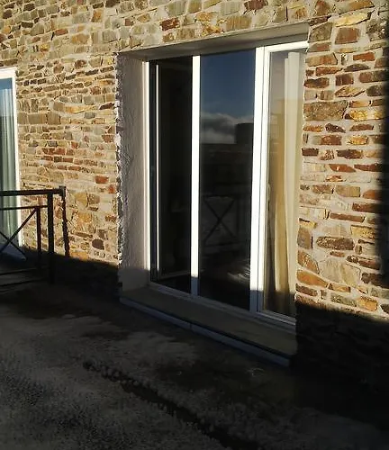 Edificio Serraneu. Sierra Nevada. Granada * Serra Nevada