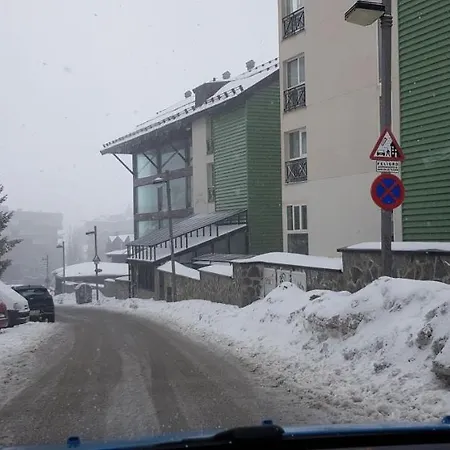 Edificio Serraneu. Sierra Nevada. Granada *